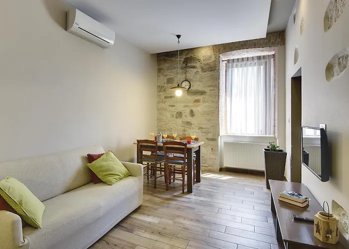 Mimoza Old Town Appartement *