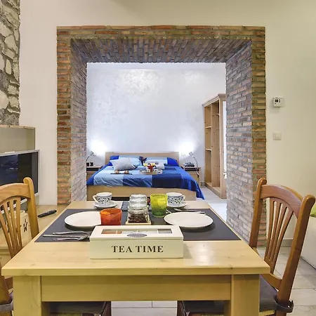 Mimoza Old Town Póla