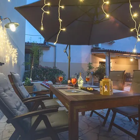 Apartment Mimoza Old Town *