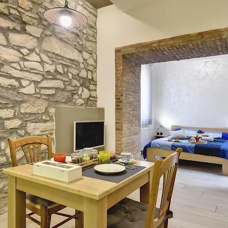 Apartment Mimoza Old Town *