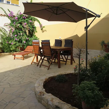 Mimoza B&B Old Town Apartments Pula