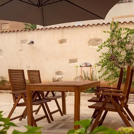 Mimoza Old Town Apartman *