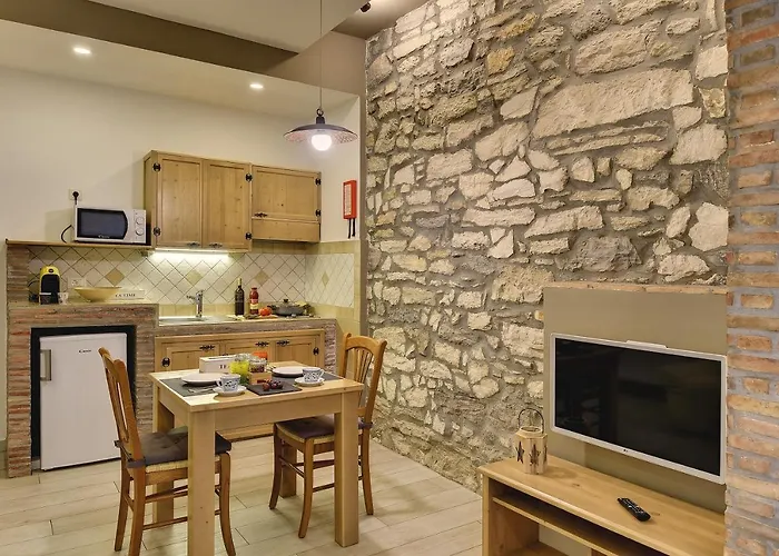 Mimoza Old Town Apartman