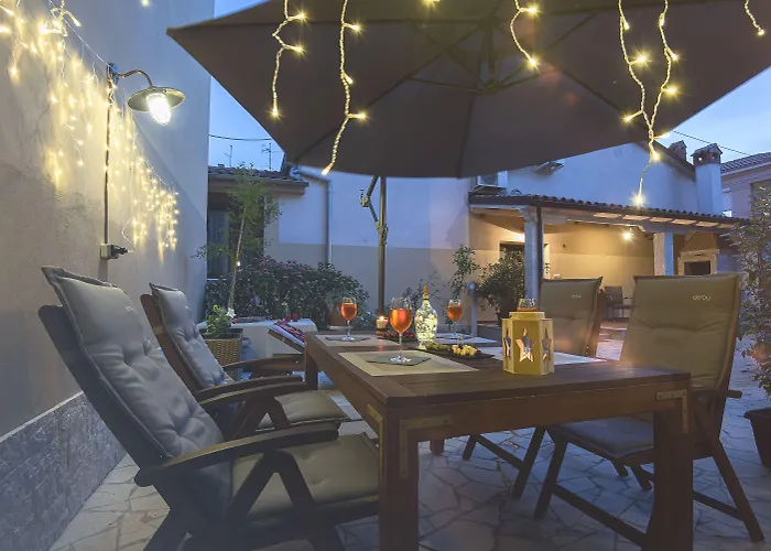 Mimoza Old Town Apartman