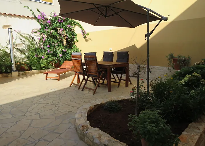 Mimoza Old Town Póla